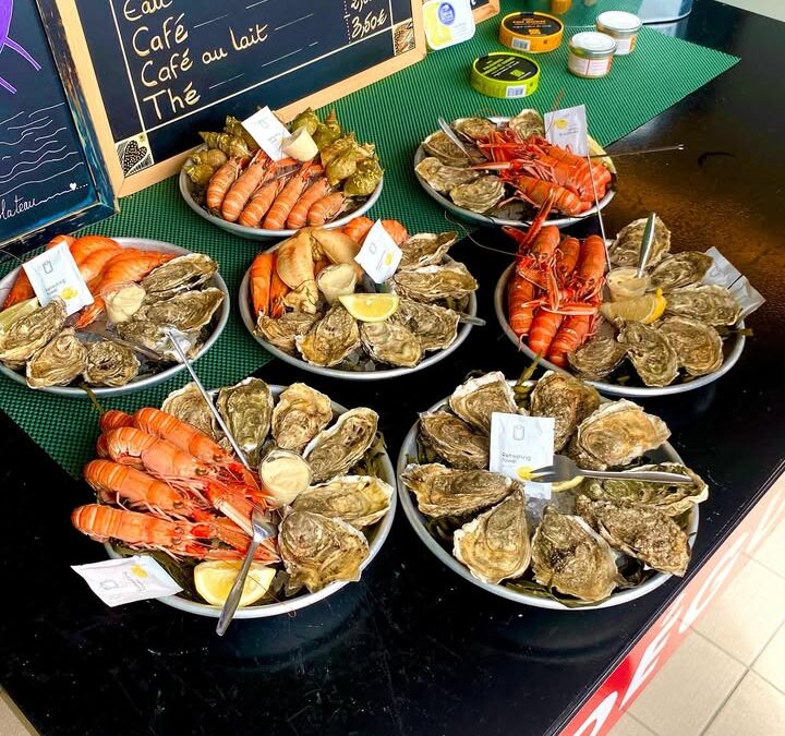 Nos belles assiettes de dégustation 🦪🦐 Pensez à réserver 📞…